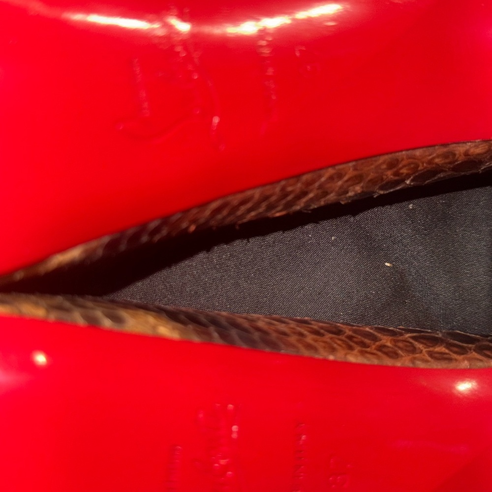 Christian Louboutin Metallic Gold and Brown Heels - Picture 4 of 4